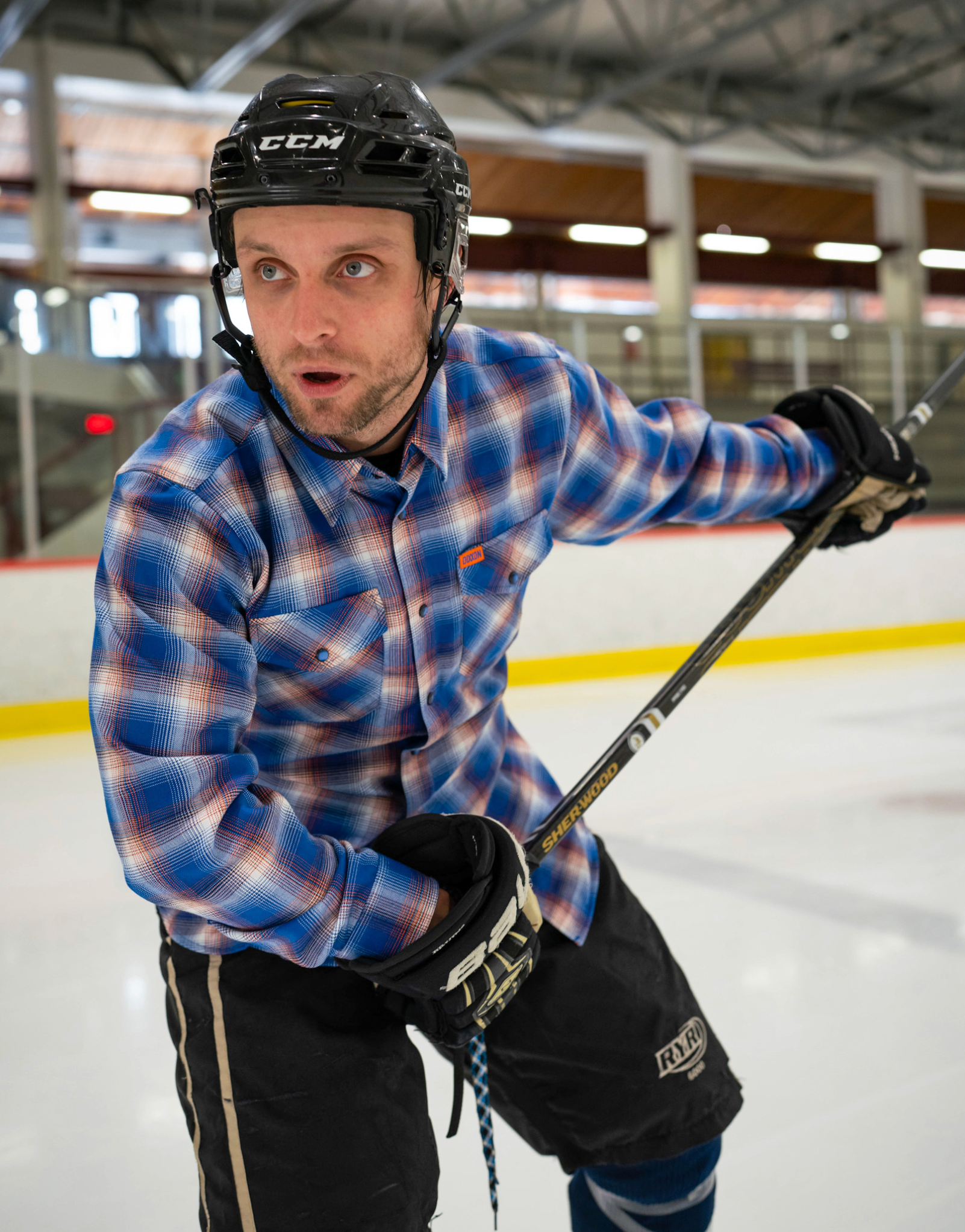 Ice Hockey Athlete Flannel Blanket for Kids Adults,Watercolor Rainbow Pigment Graffiti Flannel Fleece Blanket Queen 90